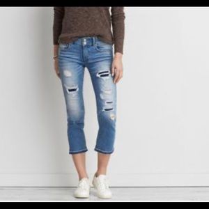 AE Destressed Artist’s Crop